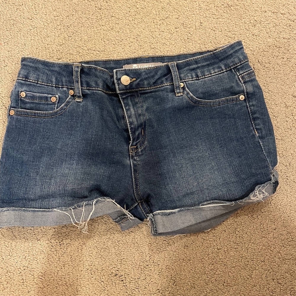 Tractr Girls Jean shorts size 16